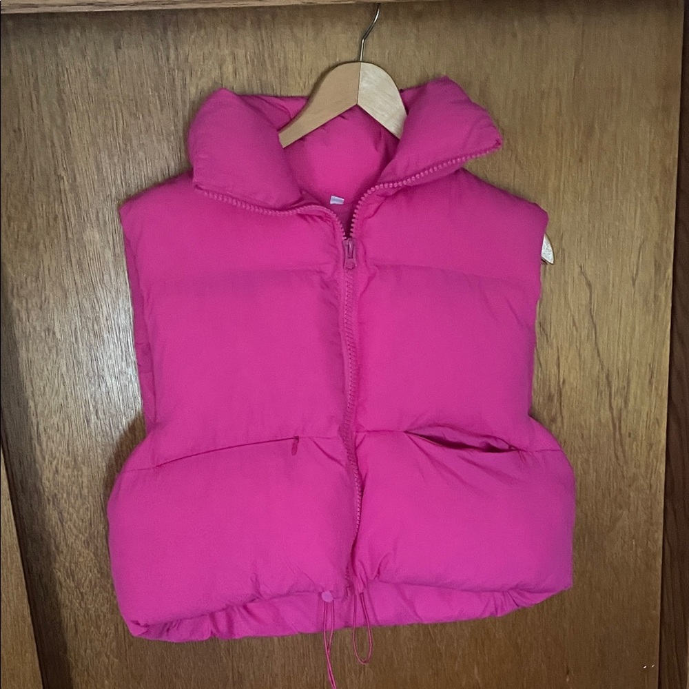 Pink cropped Puffer Vest